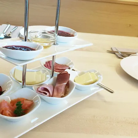 Zum Hirschen - & Beim Stoeckeler Hotel